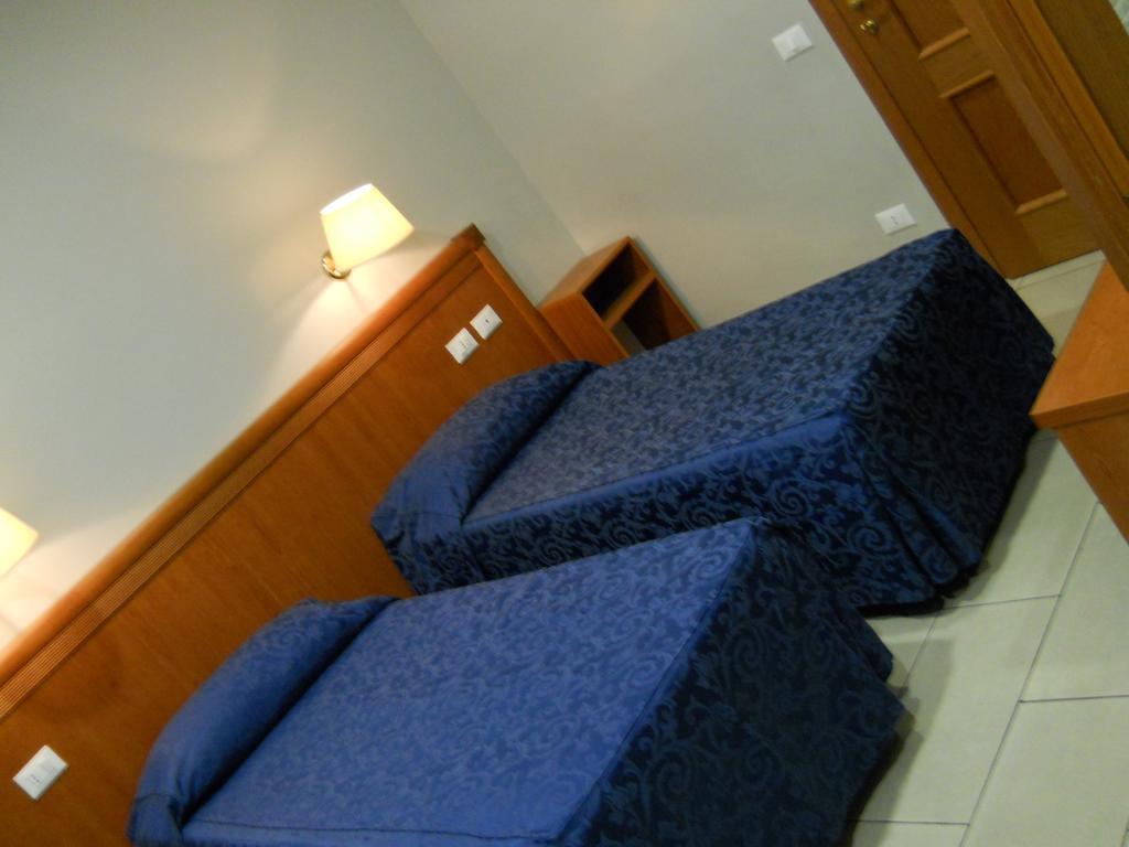 Domus Roxy Hotel Rome Luaran gambar