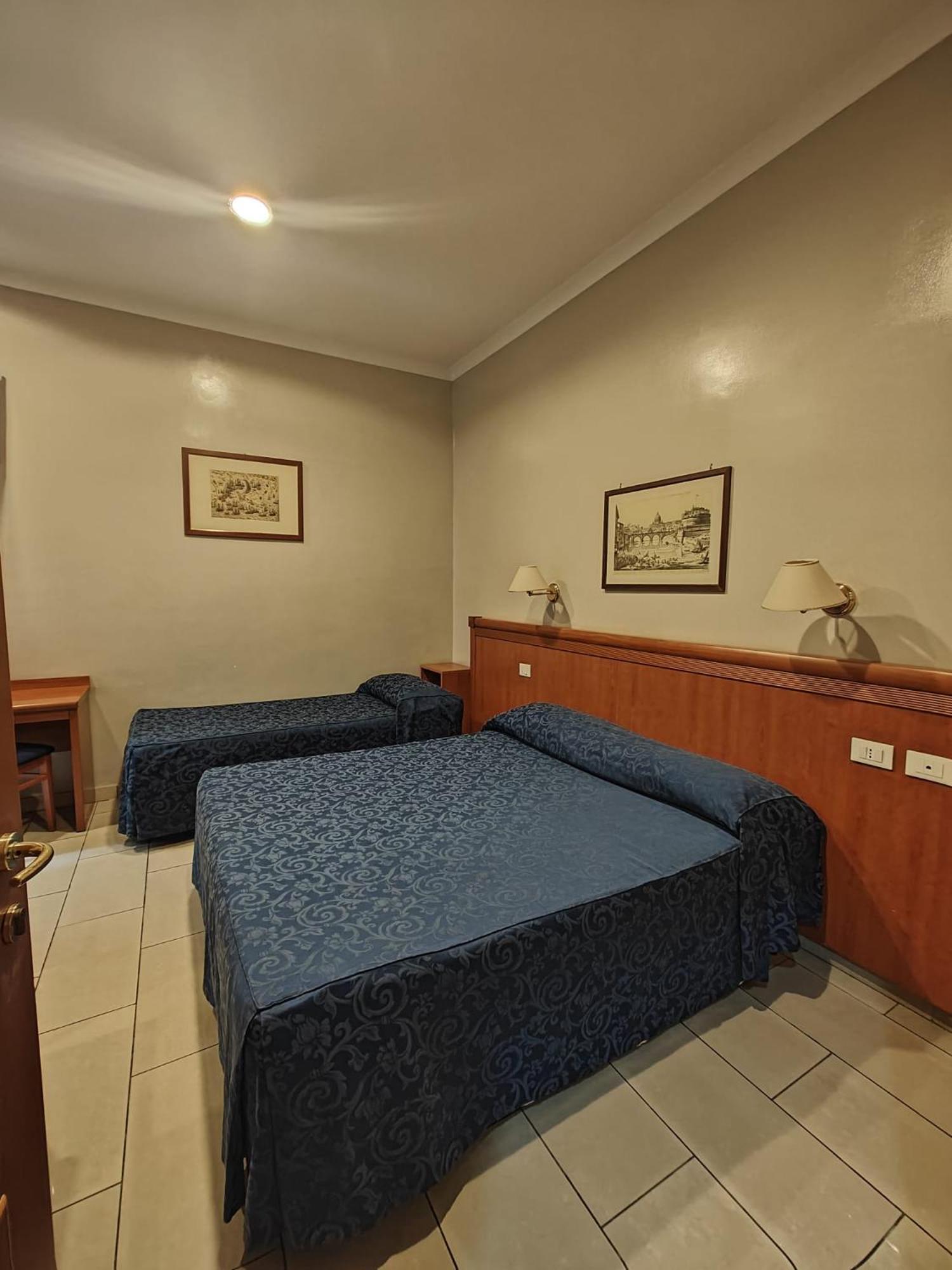 Domus Roxy Hotel Rome Luaran gambar