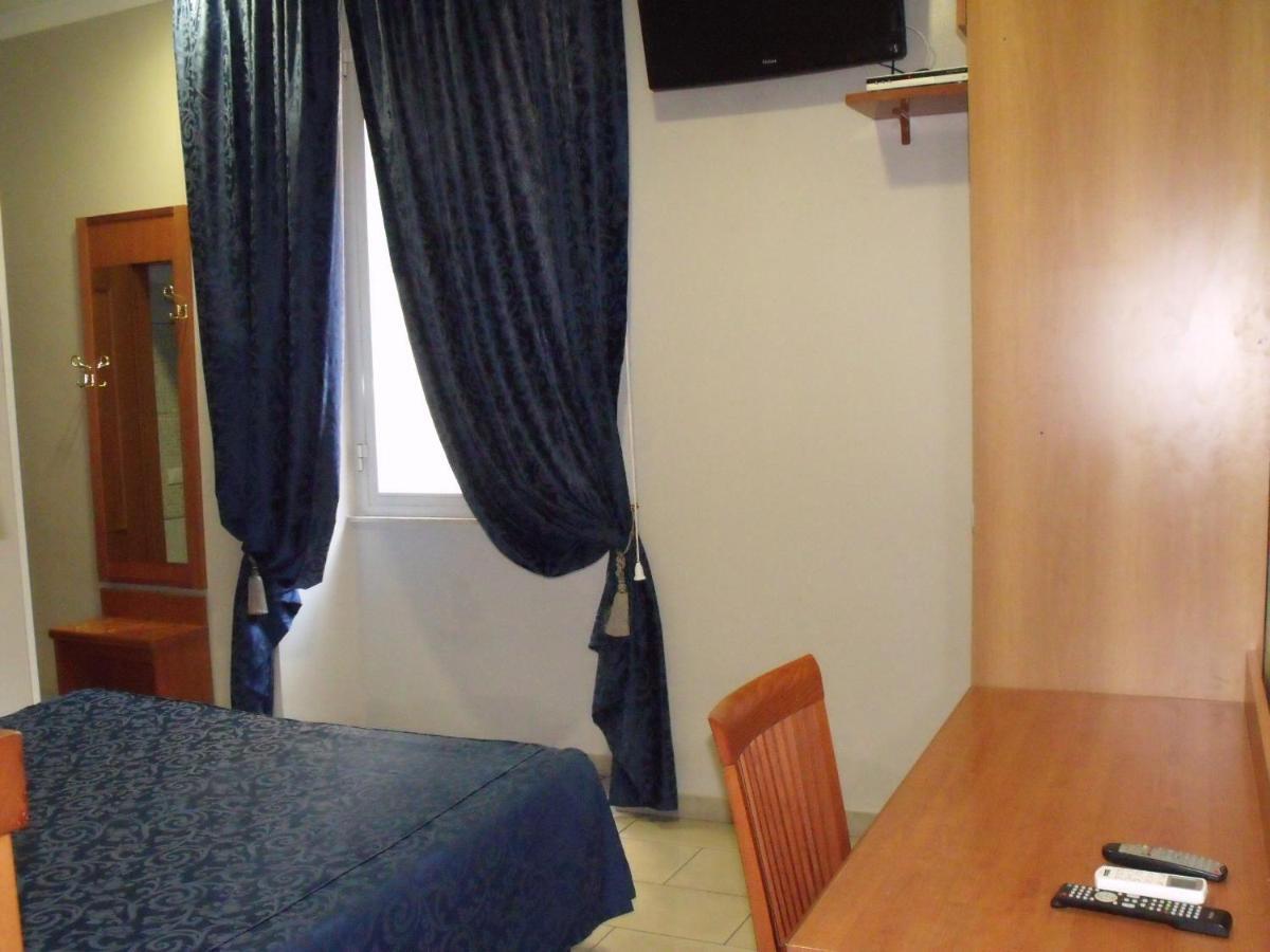 Domus Roxy Hotel Rome Luaran gambar